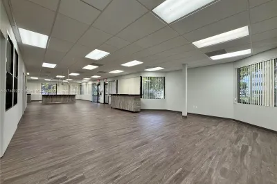 5420 NW 33rd Ave #15