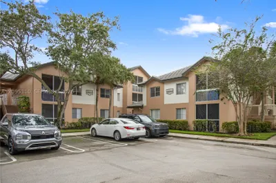9833 Westview Dr #835 1