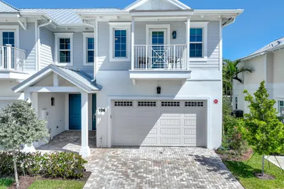 107 Royal Palm Circle 1