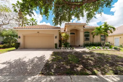 5144 NW 74th Pl