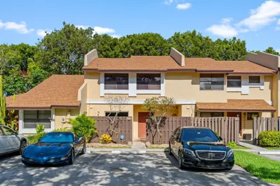 121 SW 97th Avenue #121 1