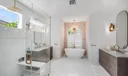 20 Windward Isle Photo