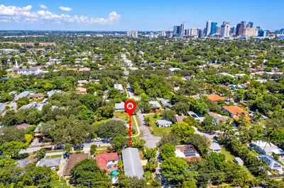 1621 SW 8TH Avenue #2 1