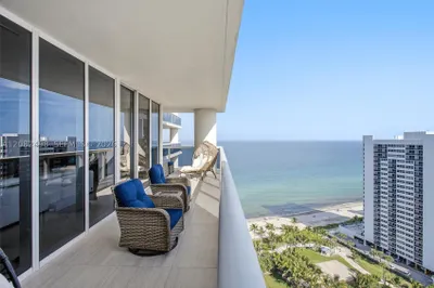 1850 S Ocean Dr #2305 1
