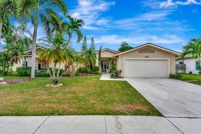 108 Lexington Drive 1