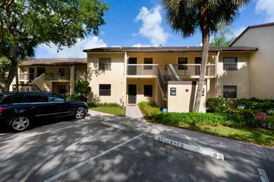 3077 Carambola Circle S 1