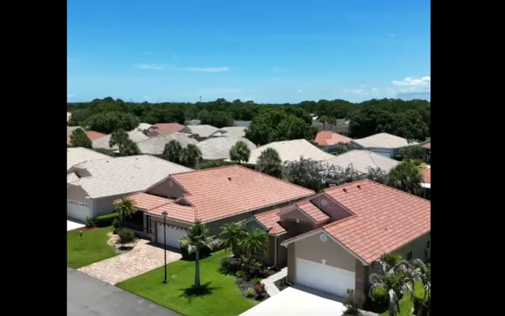 Move-In Ready with Major Updates! 55+ Kings Isle | Isle of Madeira