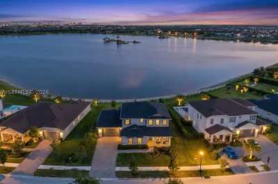 769 Hookline Cir 1