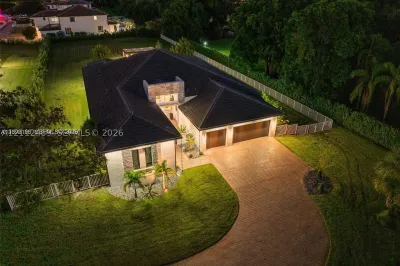 5000 SW 159th Ave 1