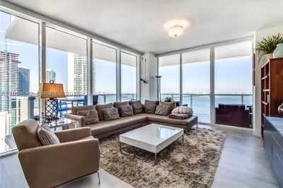 600 NE 27 ST #3501 1