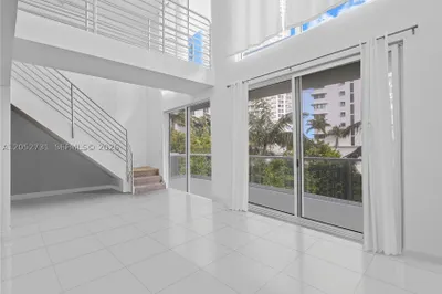 6362 Collins Ave #318 1