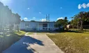 303 NW 28 Way Photo