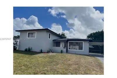 1230 NE 200th Ter 1