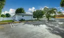 5005 E 8th Ave Photo