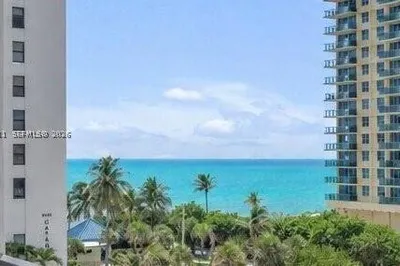 2401 S Ocean Dr #507 1