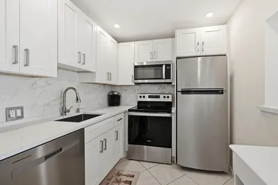 314 Brighton #H 1