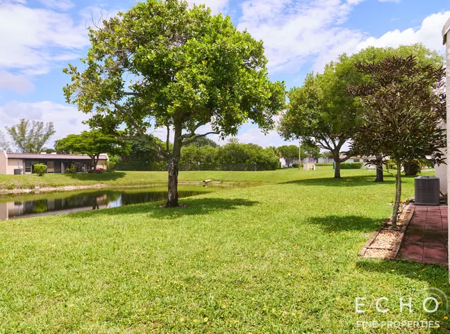Gated Community Homes in North Palm Beach