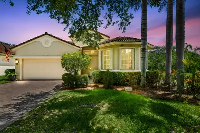 1488 SE Legacy Cove Circle 1