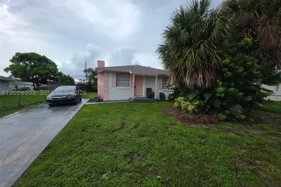 Riviera Beach Residential 1