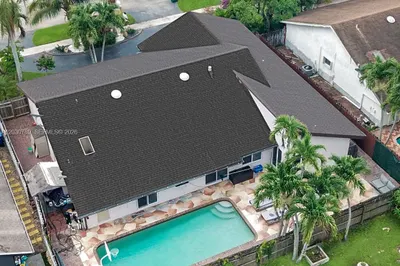 7363 NW 49th St 1