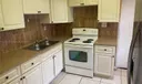 316 E 43rd St Photo