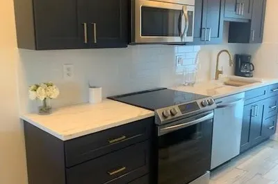 3250 NE 28TH Street #105 1
