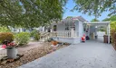 116 E 59 Photo