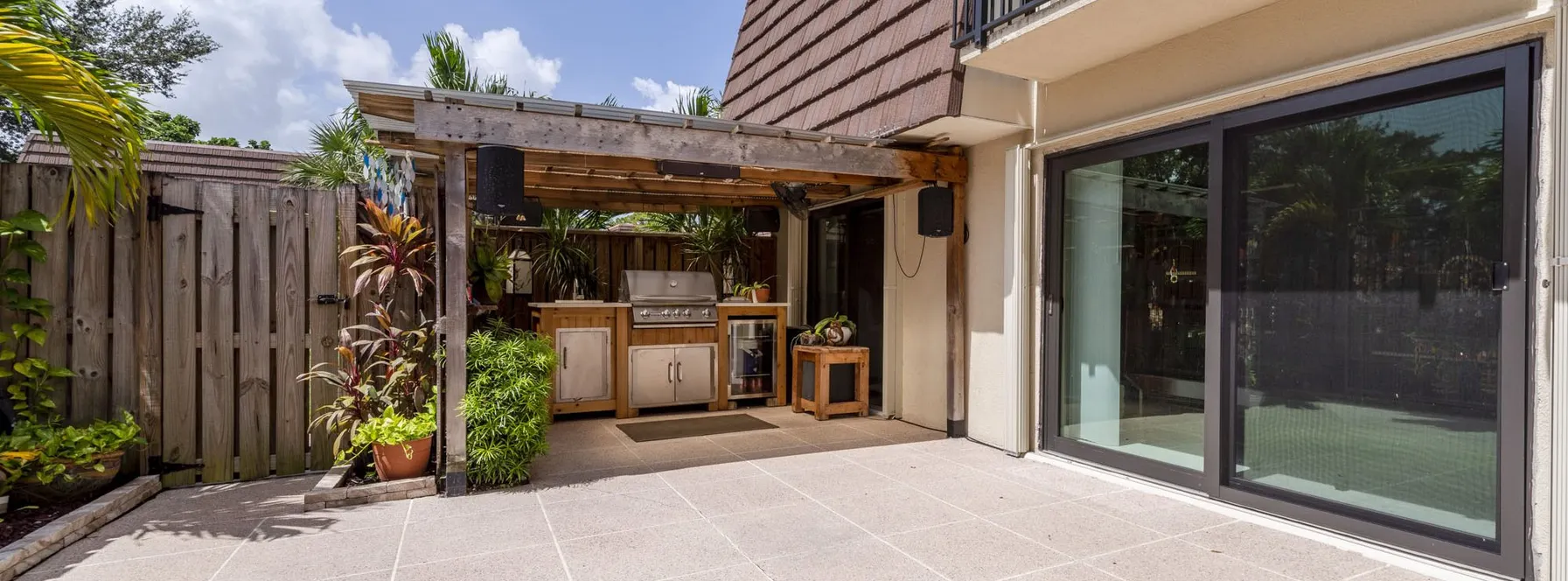 Just Listed | 1107 11th Lane