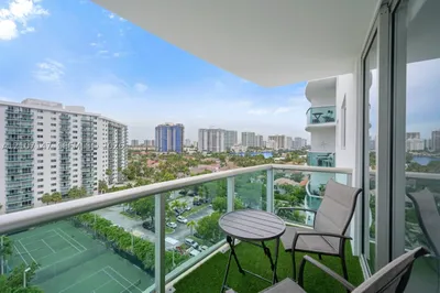 19370 Collins Ave #1108 1