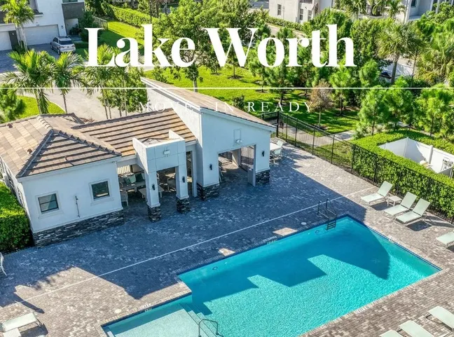 Brand New 2021 End-Unit Townhome | Built-In EV Charger | Lake Worth Saddlewood
