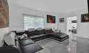 831 E 10th Pl Photo