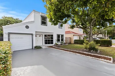 20019 NE 6th Ct Cir #N/A 1