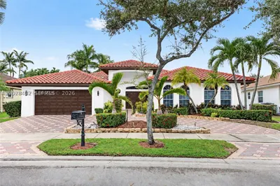 3852 Oak Ridge Cir 1