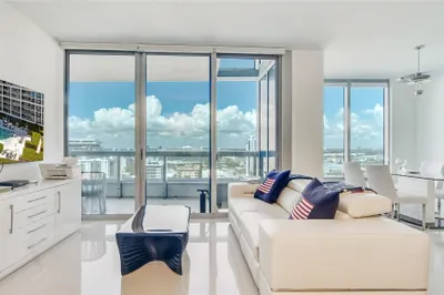 6899 Collins Avenue #1203 1