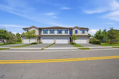 4480 W Appleton Cir W 1