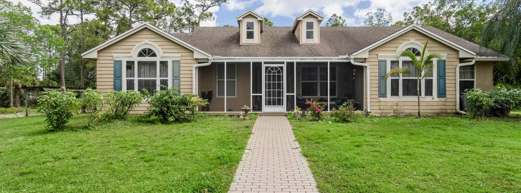Just Listed | Adorable in Acreage | 12499 Orange Boulevard