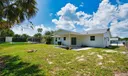697 Pawnee St Photo