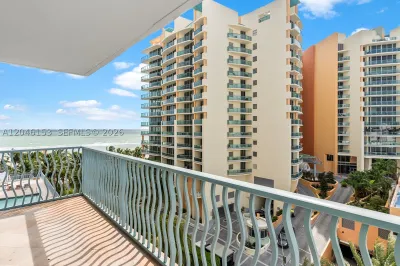 1500 Ocean Dr #708 1