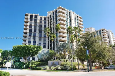 1111 Crandon Blvd #B705 1