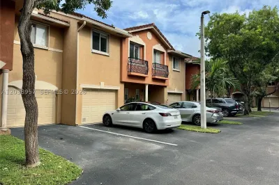 35 SE 3rd Ave #11 1