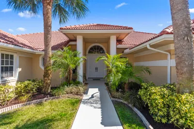 9281 SE Mystic Cove Terrace 1