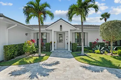 27 Ocean Drive 1