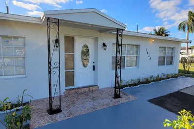 1825 Fern Rd 1