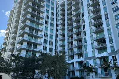 300 S Australian Avenue #911 1