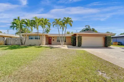 5600 SW 8th St
