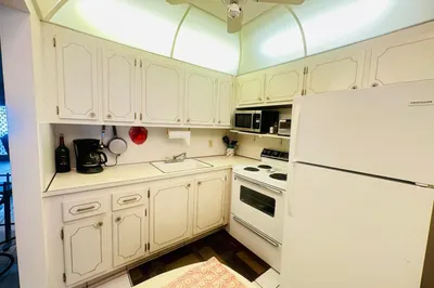 162 Grantham E #162 1