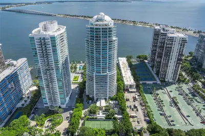 2127 Brickell Ave #706 1