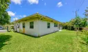 611 SW 8th St Photo