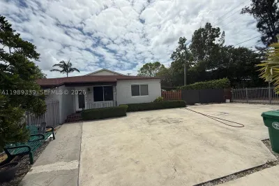 2893 SW 32nd Ct 1