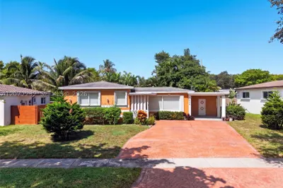 12140 NE Miami Ct 1